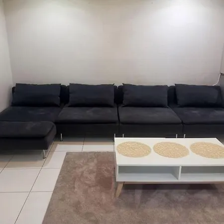 Rouge - Au Coeur De La Lejlighed