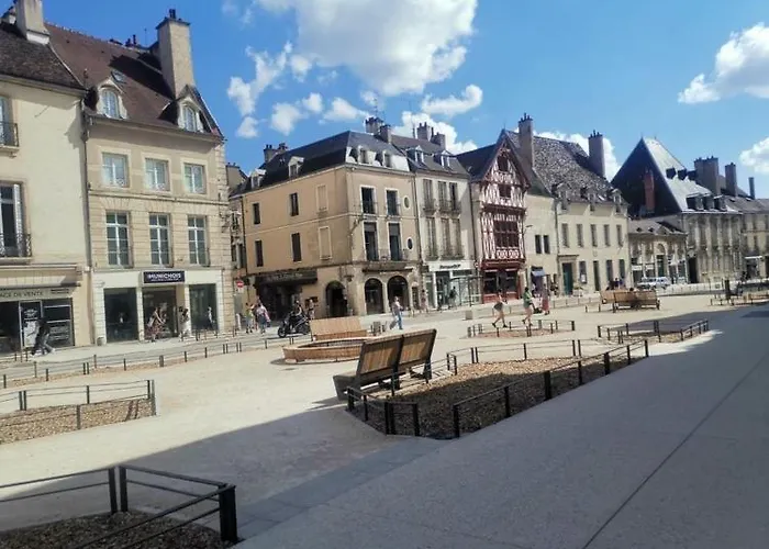 Apartment Rouge - Au Coeur De La Dijon