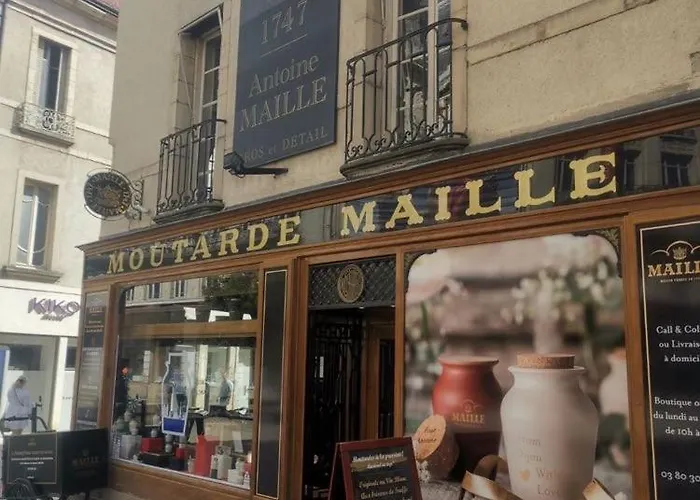 Rouge - Au Coeur De La דיז'ון