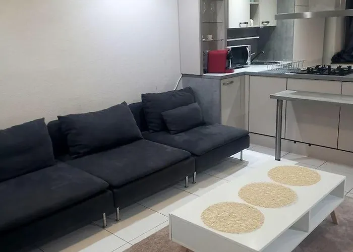 Rouge - Au Coeur De La